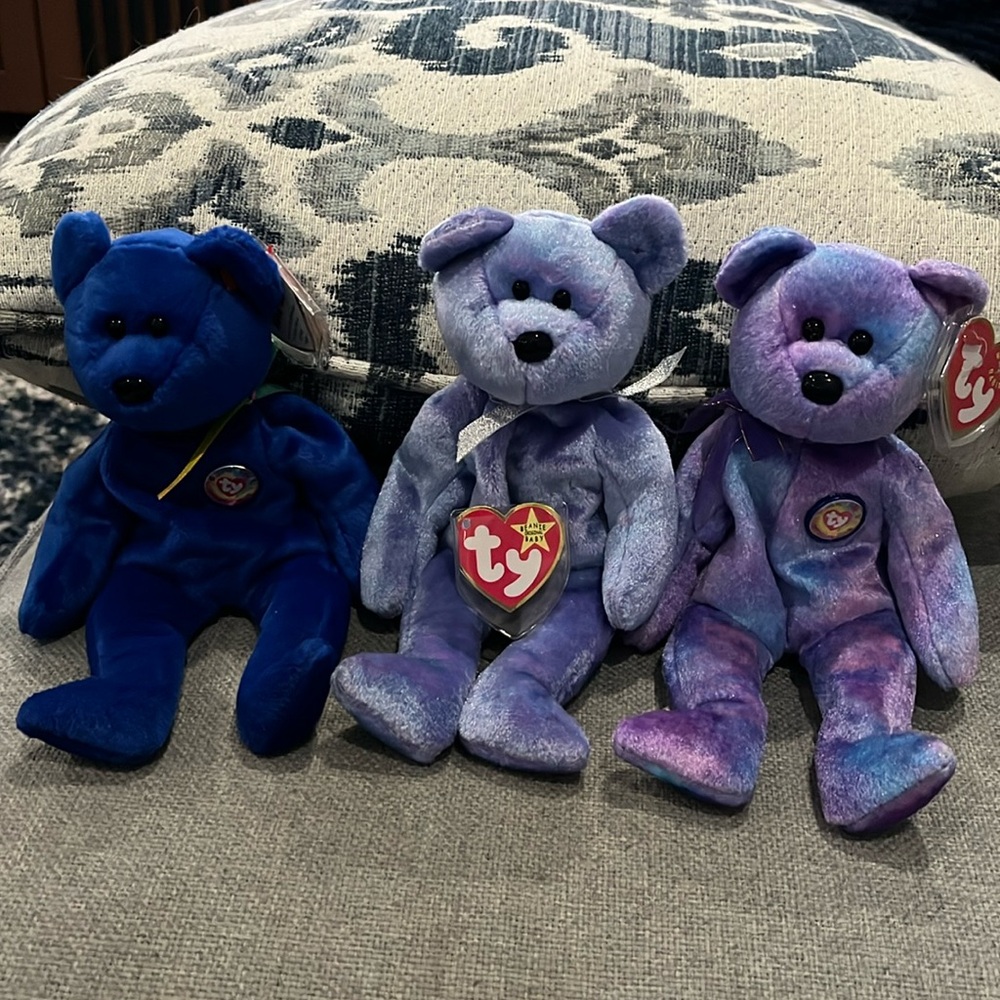 clearance price……Lot of 3 Ty Beanie Bears Clubby, Clubby II, Clubby IV